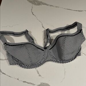 Freya black/white pattern bikini top